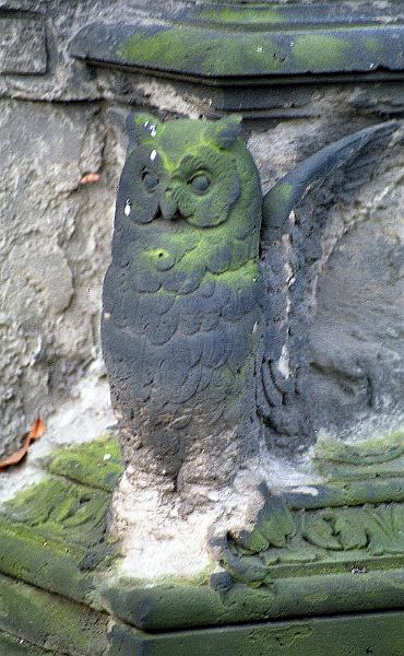Neust.Friedhof (68) 03-1994.jpg